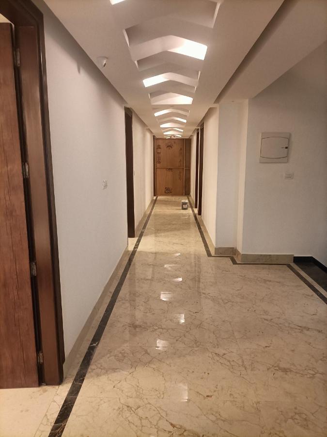 Family Hotel Tark Near Igi Airport Delhi New Delhi Eksteriør bilde
